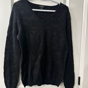 081. Black V-Neck Sweater.
